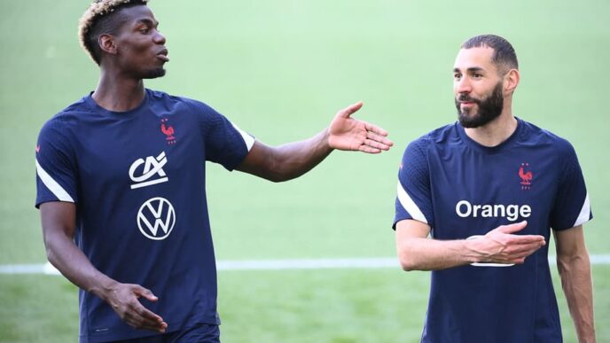 Paul Pogba e Karim Benzema - França