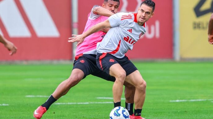 Rafael Borré, atacante o Internacional