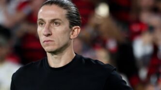 Flamengo muda escalação contra Estudiantes - 75