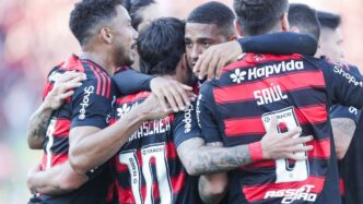 Napoli e Flamengo: interesse em jogador - 75