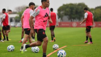Gabriel Mercado, zagueiro do Internacional, em preparação para o Gre-Nal 448.