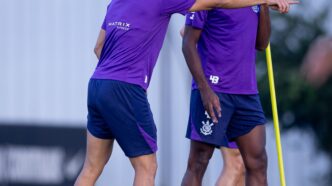 Talles Magno e Romero no Corinthians - 68