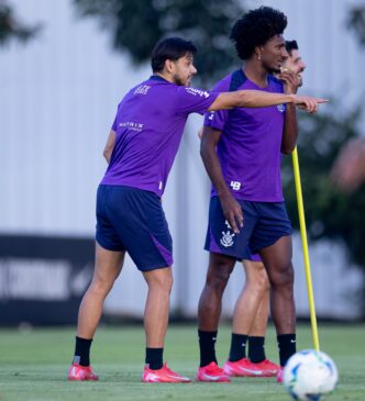 Talles Magno e Romero no Corinthians - 68