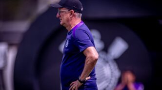 Corinthians treina de olho no Sport