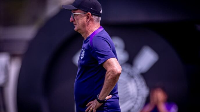 Corinthians treina de olho no Sport