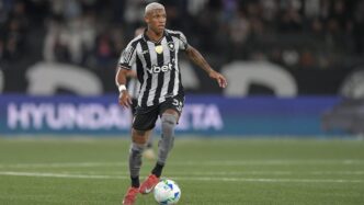 Lesão de Danilo (Botafogo) - foto ilustrativa