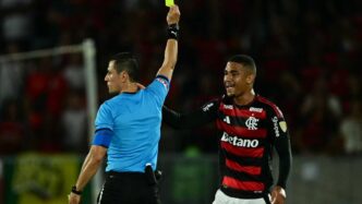 Polêmicas de arbitragem Flamengo x Estudiantes - 75