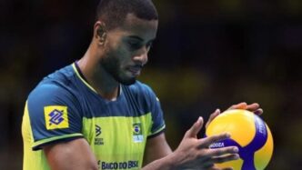 Bernardinho e Lucarelli: homenagem no vôlei - foto ilustrativa