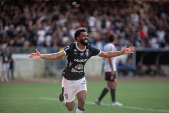 Caio Vinícius Remo - 87