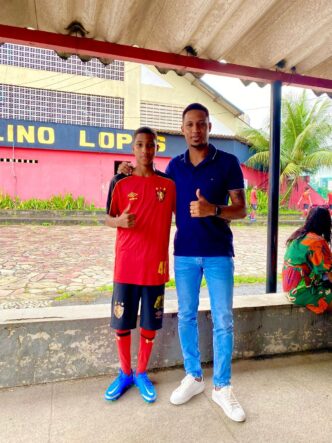 Diogo, ex-jogador de Corinthians e Sport - Sport