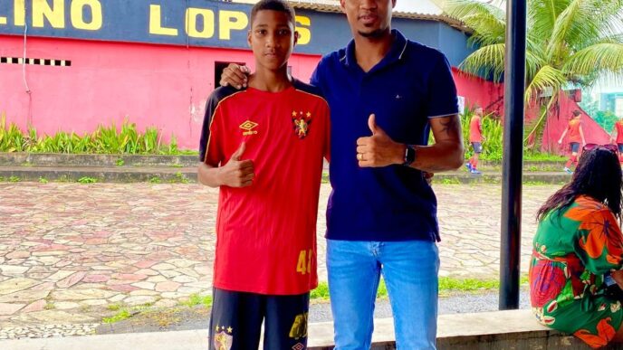 Diogo, ex-jogador de Corinthians e Sport - Sport